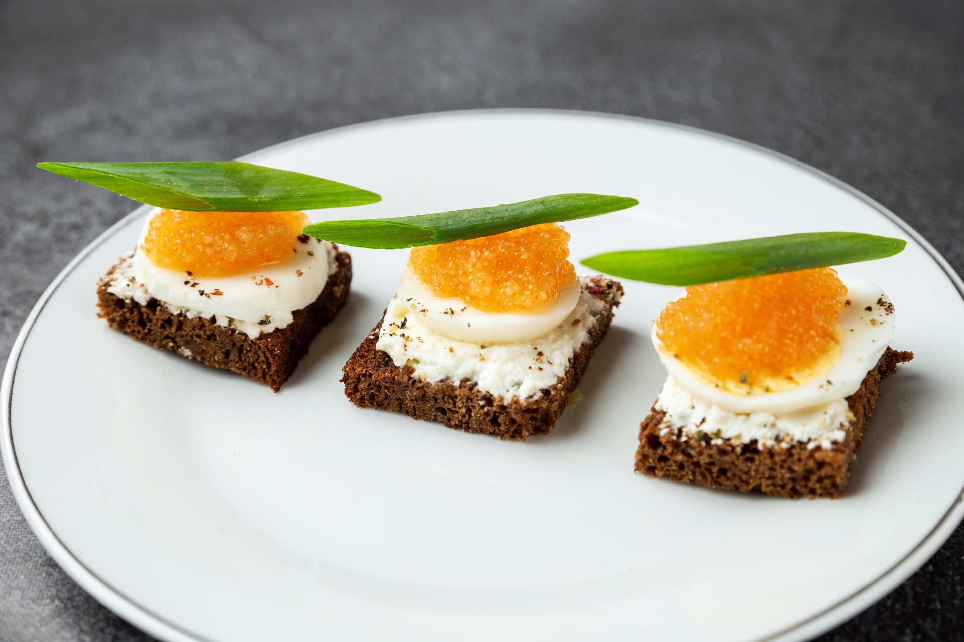 Икра щуки — изысканная закуска для праздничного стола!